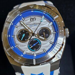 TechnoMarine Cruise Legend (TM-125016) is a 43mm VH63 great looking NWT